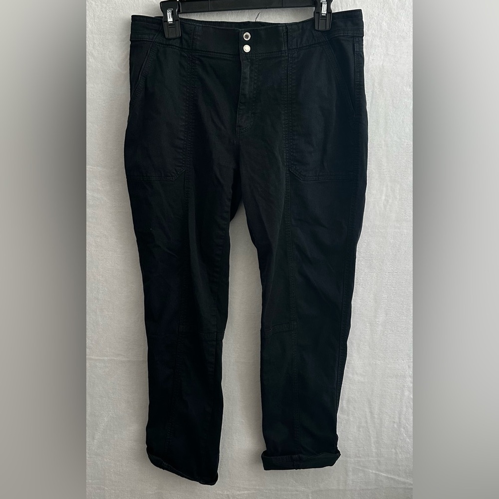 White House Black Market Pret-A-Pedi Pants Size 8 Black Cropped Ankle Mid-Rise